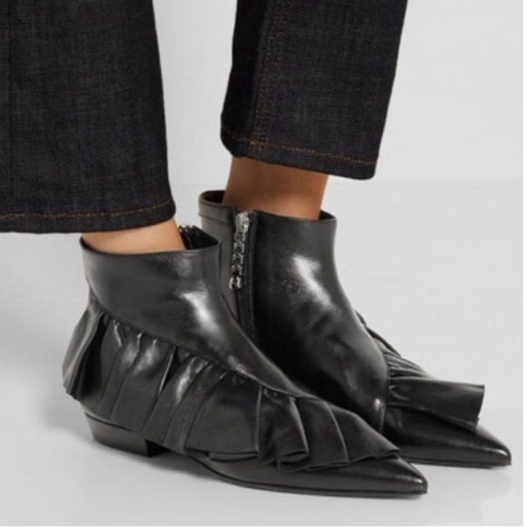 J.W.Anderson $885 New Ruffled Leather Pointy Toe Black Ankle Boots - Picture 1 of 7
